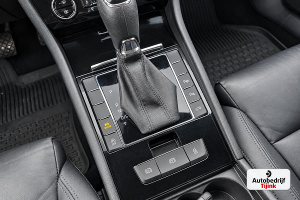 Škoda Superb Combi 1.4 TSI ACT Laurent & Klement | Automaat | LED | Trekhaak | Leder | Stoel- & stuurverwarming | Lane Assist | Blind Spot |Standkachel | Park Assist | Canton | Sfeerverlichting |