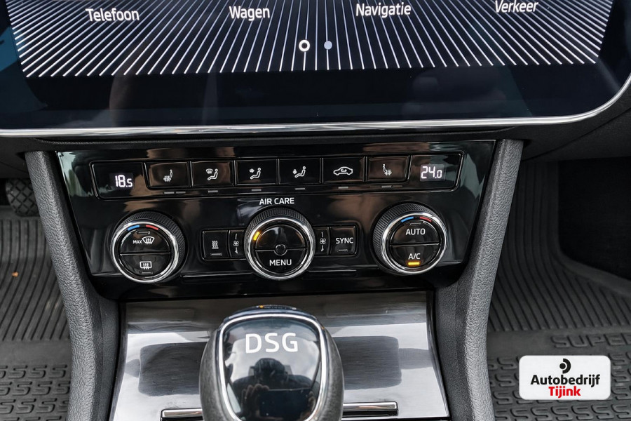 Škoda Superb Combi 1.4 TSI ACT Laurent & Klement | Automaat | LED | Trekhaak | Leder | Stoel- & stuurverwarming | Lane Assist | Blind Spot |Standkachel | Park Assist | Canton | Sfeerverlichting |