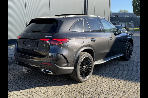 Mercedes-Benz GLC 300e 4MATIC AMG Line 20"/Trekhaak/Panoramadak/Burmester/Adaptieve cruise/Leder + memory/Stuur + stoelverwarming/360 camera/Head-up/Dodehoek/Sfeerverlichting