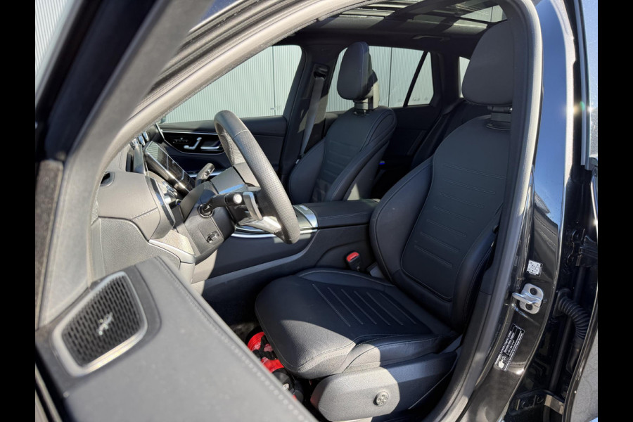 Mercedes-Benz GLC 300e 4MATIC AMG Line 20"/Trekhaak/Panoramadak/Burmester/Adaptieve cruise/Leder + memory/Stuur + stoelverwarming/360 camera/Head-up/Dodehoek/Sfeerverlichting
