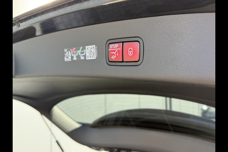 Mercedes-Benz GLC 300e 4MATIC AMG Line 20"/Trekhaak/Panoramadak/Burmester/Adaptieve cruise/Leder + memory/Stuur + stoelverwarming/360 camera/Head-up/Dodehoek/Sfeerverlichting