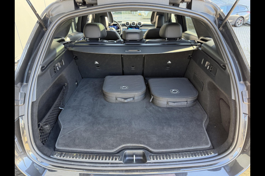 Mercedes-Benz GLC 300e 4MATIC AMG Line 20"/Trekhaak/Panoramadak/Burmester/Adaptieve cruise/Leder + memory/Stuur + stoelverwarming/360 camera/Head-up/Dodehoek/Sfeerverlichting
