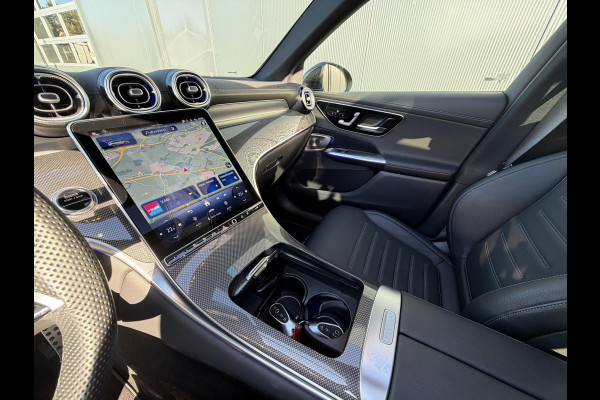 Mercedes-Benz GLC 300e 4MATIC AMG Line 20"/Trekhaak/Panoramadak/Burmester/Adaptieve cruise/Leder + memory/Stuur + stoelverwarming/360 camera/Head-up/Dodehoek/Sfeerverlichting