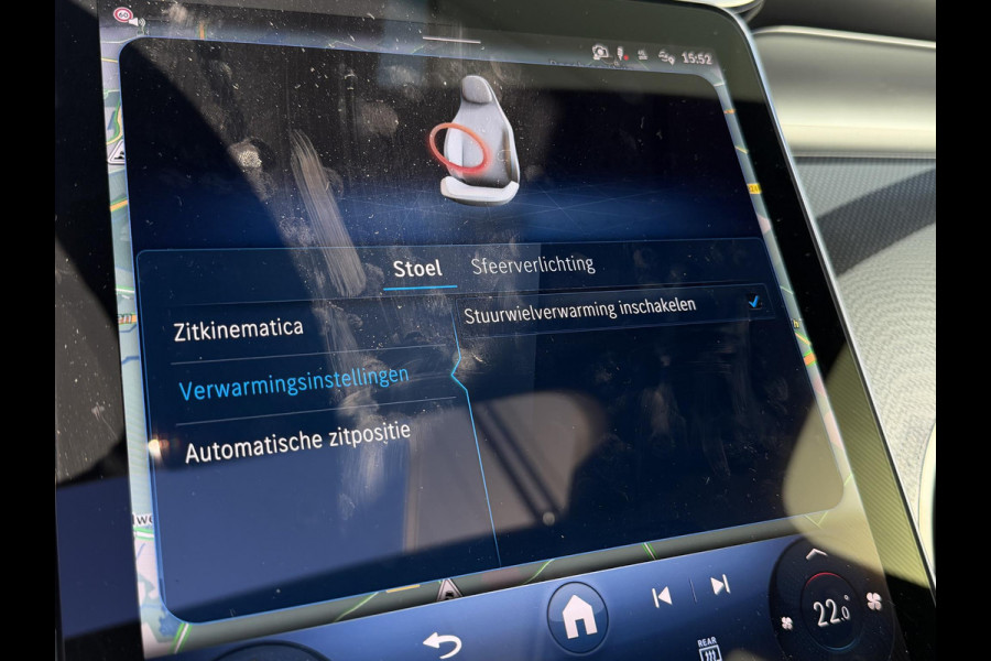 Mercedes-Benz GLC 300e 4MATIC AMG Line 20"/Trekhaak/Panoramadak/Burmester/Adaptieve cruise/Leder + memory/Stuur + stoelverwarming/360 camera/Head-up/Dodehoek/Sfeerverlichting