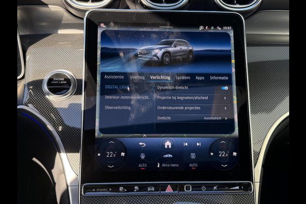 Mercedes-Benz GLC 300e 4MATIC AMG Line 20"/Trekhaak/Panoramadak/Burmester/Adaptieve cruise/Leder + memory/Stuur + stoelverwarming/360 camera/Head-up/Dodehoek/Sfeerverlichting