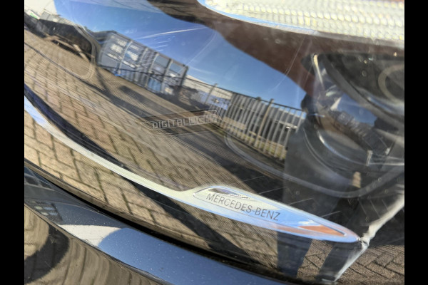 Mercedes-Benz GLC 300e 4MATIC AMG Line 20"/Trekhaak/Panoramadak/Burmester/Adaptieve cruise/Leder + memory/Stuur + stoelverwarming/360 camera/Head-up/Dodehoek/Sfeerverlichting