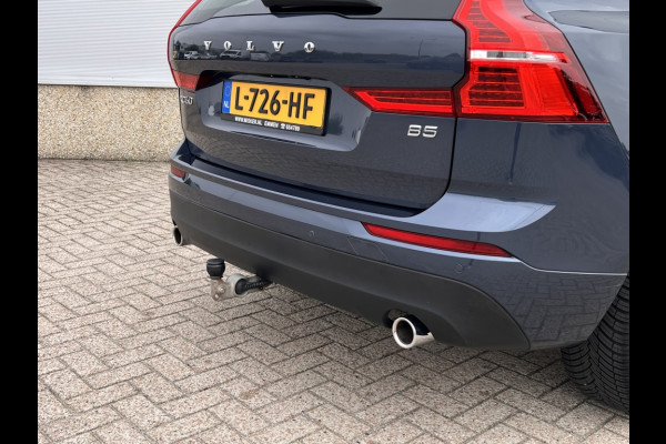 Volvo XC60 2.0 B5 250pk Momentum Exclusive Automaat / Trekhaak / Leder