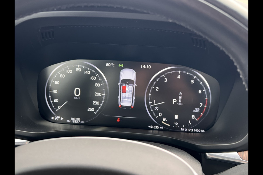 Volvo XC60 2.0 B5 250pk Momentum Exclusive Automaat / Trekhaak / Leder