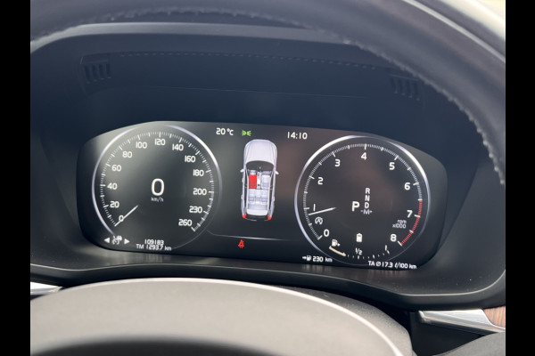 Volvo XC60 2.0 B5 250pk Momentum Exclusive Automaat / Trekhaak / Leder