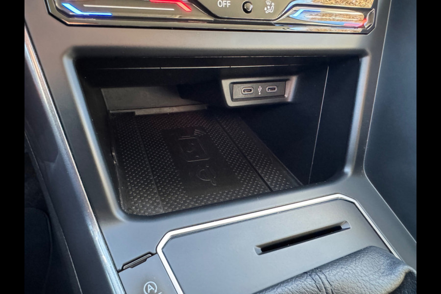 Volkswagen Taigo 1.0 TSI DSG Camera Virtual IQ Led Leder Clima stoelv.