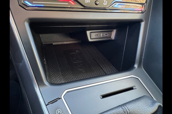 Volkswagen Taigo 1.0 TSI DSG Camera Virtual IQ Led Leder Clima stoelv.