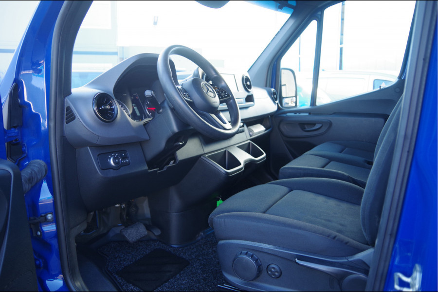 Mercedes-Benz Sprinter 315 1.9 CDI L2H1 3-ZITS, AUT. 3.5T TREKHAAK, CAMERA, NAVI, CRUISE, CLIMA, PARKEERSENSOREN, NL AUTO, NAP