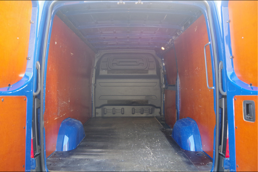 Mercedes-Benz Sprinter 315 1.9 CDI L2H1 3-ZITS, AUT. 3.5T TREKHAAK, CAMERA, NAVI, CRUISE, CLIMA, PARKEERSENSOREN, NL AUTO, NAP