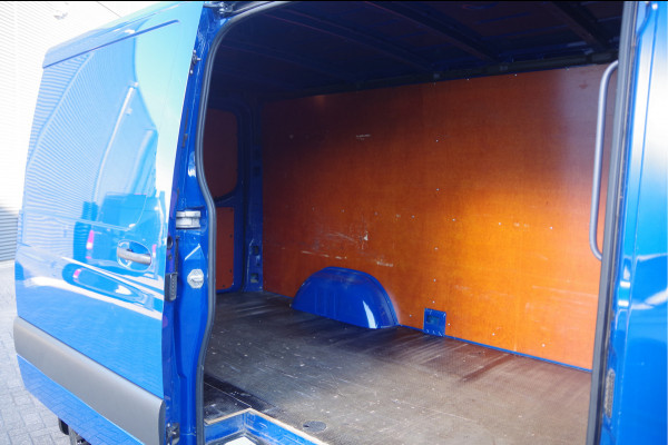 Mercedes-Benz Sprinter 315 1.9 CDI L2H1 3-ZITS, AUT. 3.5T TREKHAAK, CAMERA, NAVI, CRUISE, CLIMA, PARKEERSENSOREN, NL AUTO, NAP