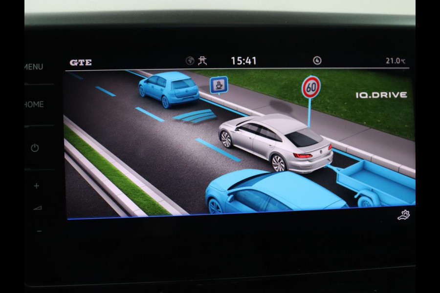 Volkswagen Arteon 1.4 TSI eHybrid R-Line Business+ | SOH 90,1% | Leder | Adaptive cruise | Trekhaak | Dodehoek detectie | Stuur/stoel verwarming | Park assist | Carplay | Full LED