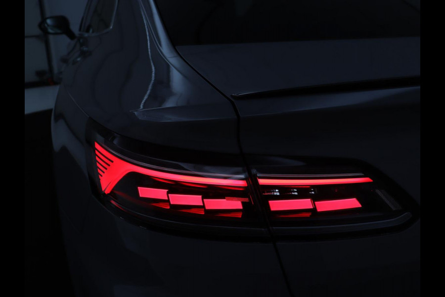 Volkswagen Arteon 1.4 TSI eHybrid R-Line Business+ | SOH 90,1% | Leder | Adaptive cruise | Trekhaak | Dodehoek detectie | Stuur/stoel verwarming | Park assist | Carplay | Full LED