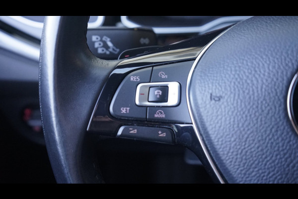 Volkswagen Polo 1.0 TSI Highline Black Style AUTOMAAT|ACC|CLIMA|FULL LED|STOELVERWARMING|VIRTUEEL