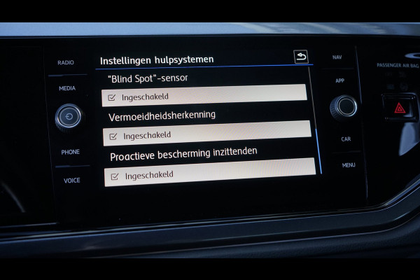 Volkswagen Polo 1.0 TSI Highline Black Style AUTOMAAT|ACC|CLIMA|FULL LED|STOELVERWARMING|VIRTUEEL