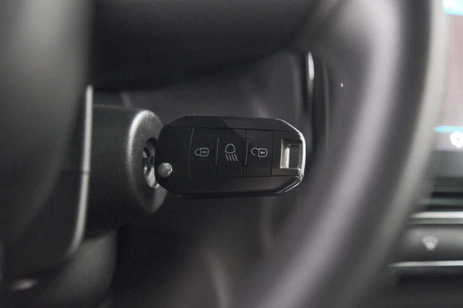 Citroën C3 Aircross PureTech S&S 110 Shine | Navigatie | Camera | Parkeersensoren voor + achter | Apple Carplay