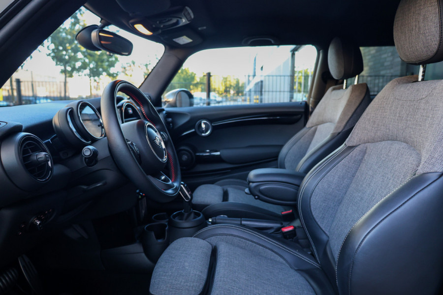 MINI 3-deurs 1.5 Cooper | NAP! | JCW | H/K | KEYLESS | CARPLAY | CRUISE |