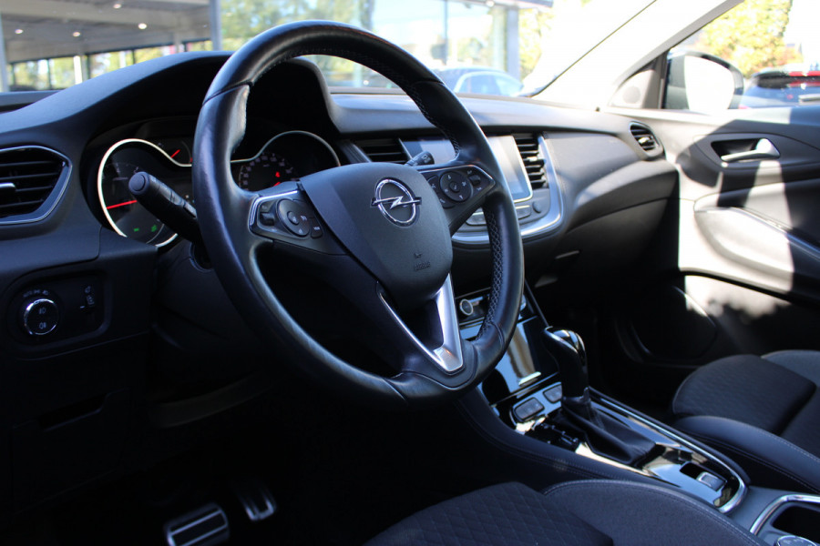 Opel Grandland X 1.6 Turbo Innovation | Trekhaak | Winterpack | Panoramadak | BLIS | Camera