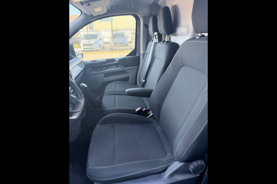 Ford Transit Custom 2.0 TDci 136pk L2 H1 Trend Navigatie Camera Trekhaak 2x Schuifdeur