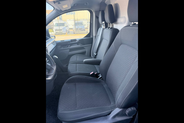 Ford Transit Custom 2.0 TDci 136pk L2 H1 Trend Navigatie Camera Trekhaak 2x Schuifdeur