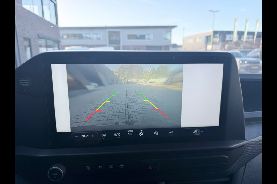 Ford Transit Custom 2.0 TDci 136pk L2 H1 Trend Navigatie Camera Trekhaak 2x Schuifdeur