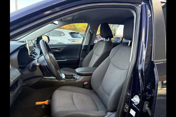 Toyota RAV4 2.5 Hybrid First Edition | 218pk | BLIS | Camera | Elek. Kofferklep | Adaptive Cruise |