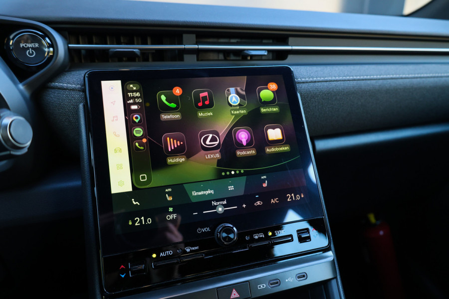 Lexus LBX 1.5 Business Line 2WD | CAMERA | ACC | CARPLAY | STOELVERWARMING |