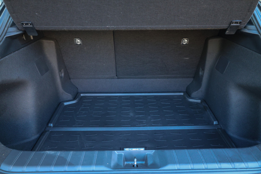 Lexus LBX 1.5 Business Line 2WD | CAMERA | ACC | CARPLAY | STOELVERWARMING |