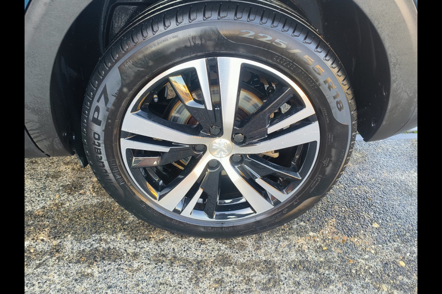 Peugeot 5008 1.2 PureTech GT AUTOMAAT 7 persoons Rijklaar “Sinds 1970 | 5.000+ reviews | Score 9,5 | Service zoals ’t hoort” Henk Jongen Auto's in Helmond,  al 50 jaar service zoals 't hoort!