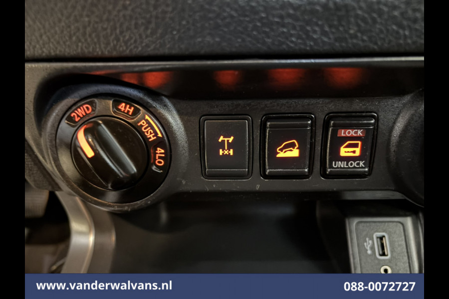 Nissan Navara 2.3 dCi 164pk 4x4 Aandrijving Euro6 Airco | 3500kg trekhaak | Camera | Cruisecontrol | LM Velgen | Navigatie,
