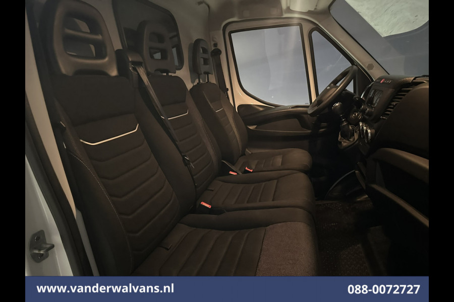 Iveco Daily 35S16 157pk L3H2 Euro6 Airco | 3500kg trekvermogen | Parkeersensoren Bijrijdersbank