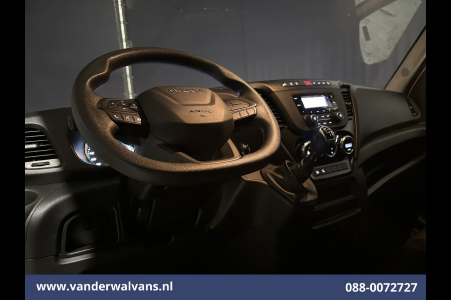 Iveco Daily 35S16 157pk L3H2 Euro6 Airco | 3500kg trekvermogen | Parkeersensoren Bijrijdersbank