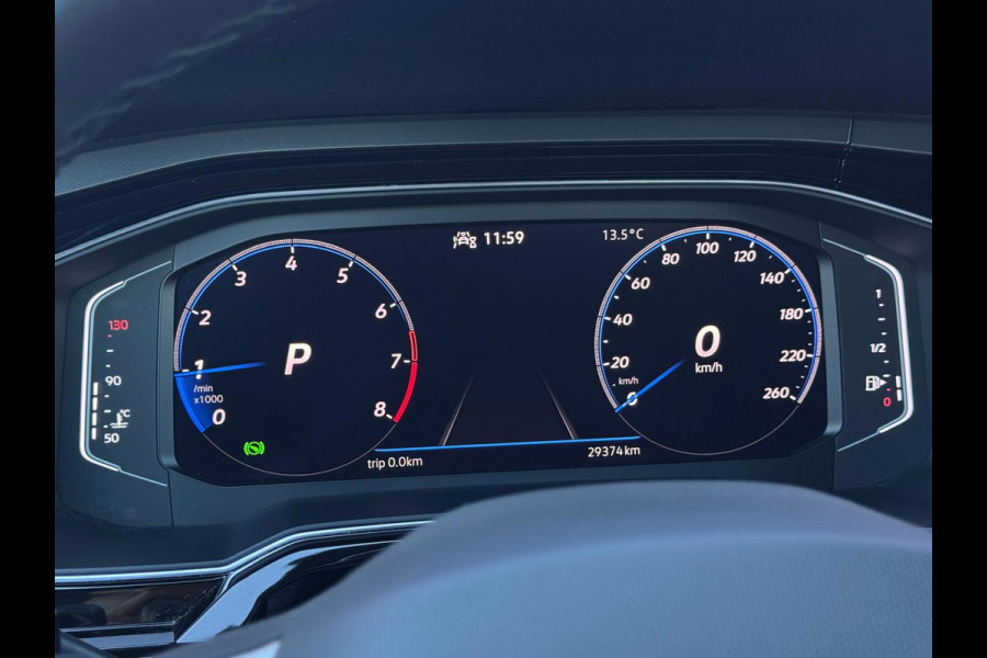 Volkswagen Taigo 1.0 TSI R-Line DSG-7 | IQ-Light | Camera | Parksensor | Carplay | Stoelverwarming | BTW |