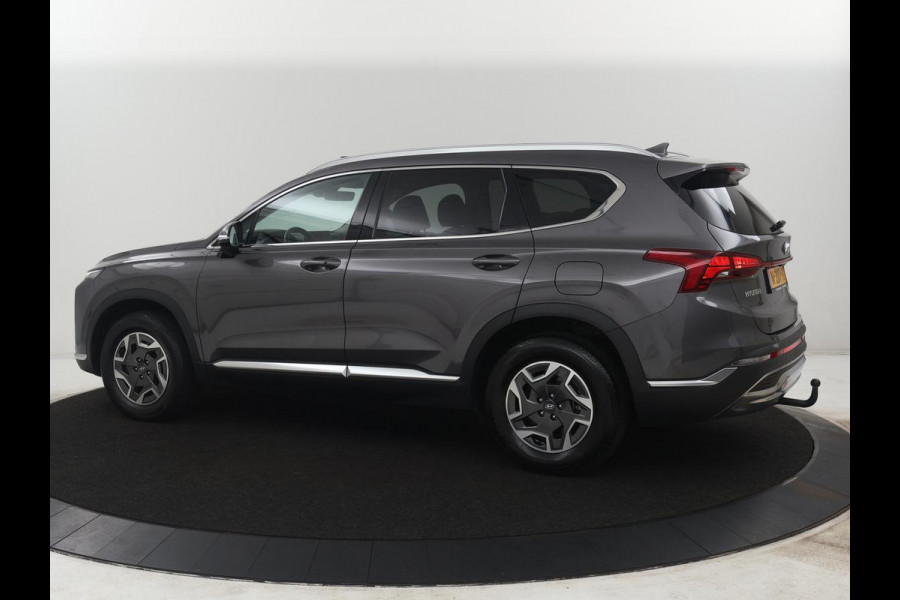 Hyundai Santa Fe 1.6 T-GDI HEV Comfort Smart Sky 7p. | Panoramadak | Leder | Adaptive cruise | Dodehoek detectie | Stoelverwarming | KRELL Sound | Trekhaak | Camera | Park assist | Carplay