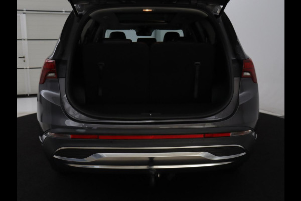 Hyundai Santa Fe 1.6 T-GDI HEV Comfort Smart Sky 7p. | Panoramadak | Leder | Adaptive cruise | Dodehoek detectie | Stoelverwarming | KRELL Sound | Trekhaak | Camera | Park assist | Carplay