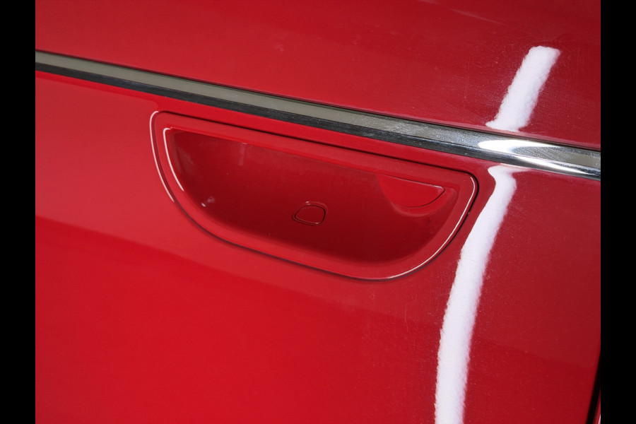 Fiat 500 La Prima 42 kWh | Luxe Leder | ACC | Keyless | Panoramadak