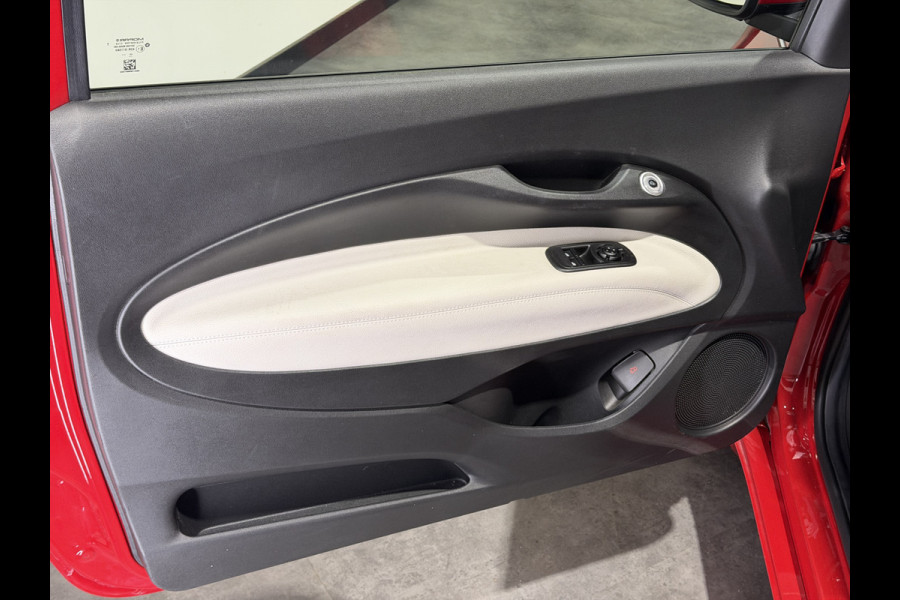 Fiat 500 La Prima 42 kWh | Luxe Leder | ACC | Keyless | Panoramadak