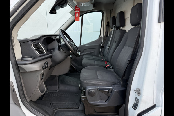 Ford E-Transit 68kWh 184PK L2H2 317km WLTP 95,6% (SOH) BEV Snelladen 360° Camera Cruise control Climate control Carplay Navigatie Parkeersensoren