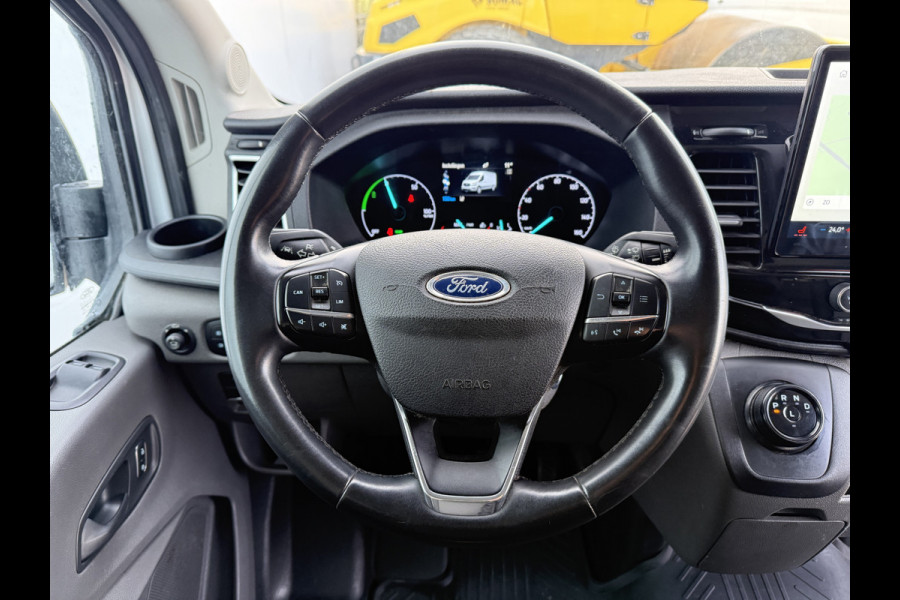 Ford E-Transit 68kWh 184PK L2H2 317km WLTP 95,6% (SOH) BEV Snelladen 360° Camera Cruise control Climate control Carplay Navigatie Parkeersensoren