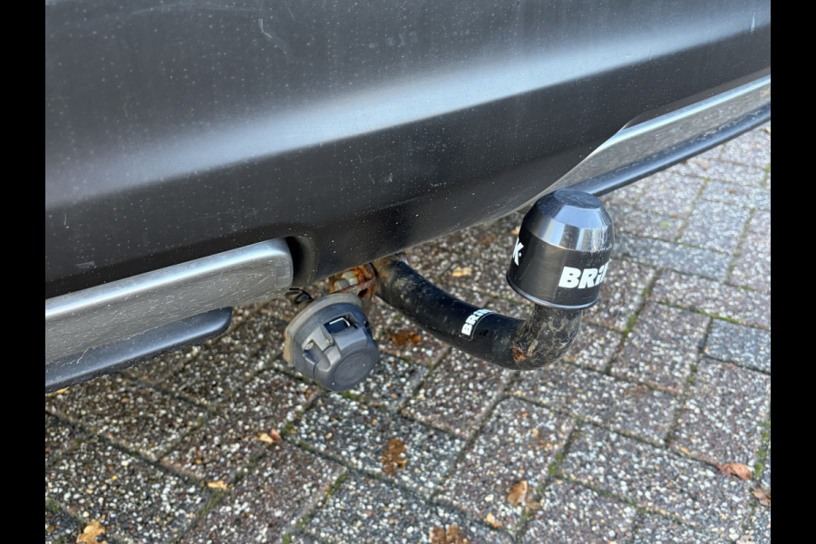 Nissan QASHQAI MOTORREVISIE 1.2 Tekna Trekhaak Pano 360° Nav/Cruise Orig.NL Voll.Onderhouden!