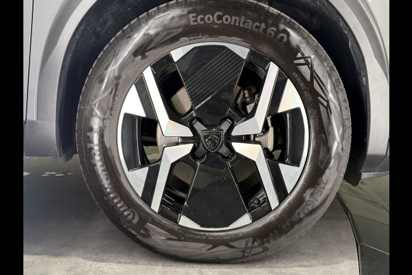 Peugeot e-2008 EV GT 50 kWh | ACC met stop&go | Panorama schuif/kanteldak | Keyless | LED lampen
