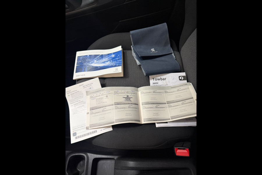 Peugeot Partner 1.6 BlueHDI Pro | Airco | Trekhaak