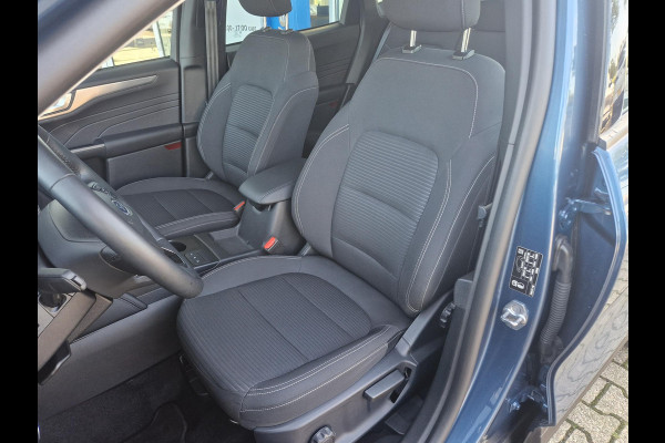 Ford Kuga 2.5 FHEV Titanium Winter Pack | Adaptieve Cruise Control| Nieuwstaat! | Dodehoekdetectie | Camera | Stoelverwarming etc.