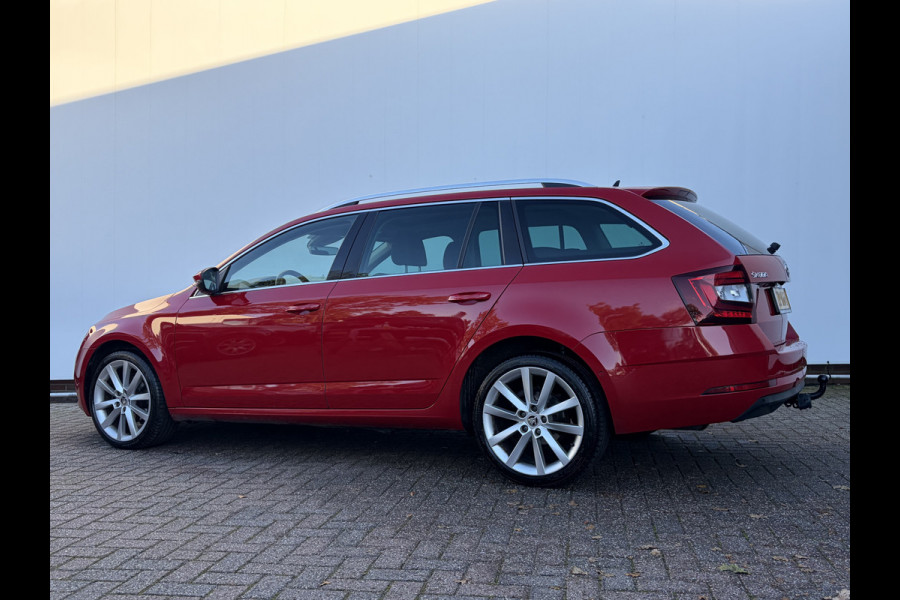 Škoda Octavia Combi 1.5 TSI Greentech Style Trekhaak Pano Leer Memory Canton Adap.Cruise Camera VOL!