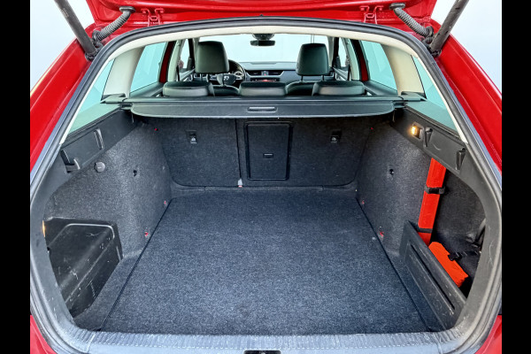 Škoda Octavia Combi 1.5 TSI Greentech Style Trekhaak Pano Leer Memory Canton Adap.Cruise Camera VOL!