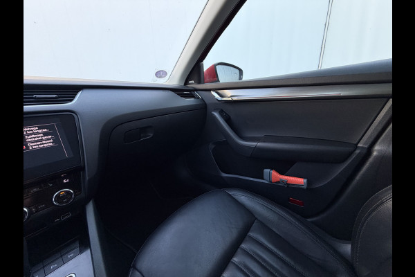 Škoda Octavia Combi 1.5 TSI Greentech Style Trekhaak Pano Leer Memory Canton Adap.Cruise Camera VOL!