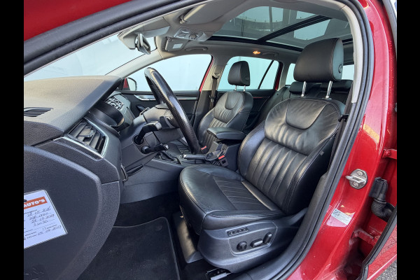 Škoda Octavia Combi 1.5 TSI Greentech Style Trekhaak Pano Leer Memory Canton Adap.Cruise Camera VOL!